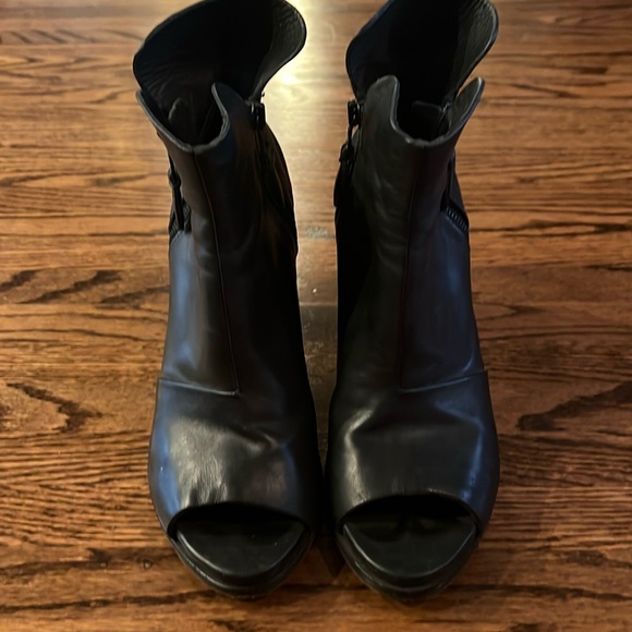 Rag & Bone booties - Picture 1 of 6